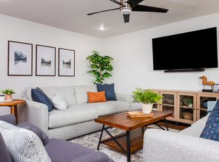 1975 W Deane St #A, Fayetteville, AR 72703