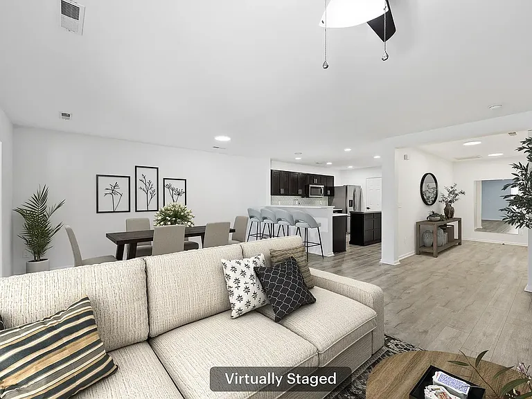 5150 Trump St #602 — Photo 9