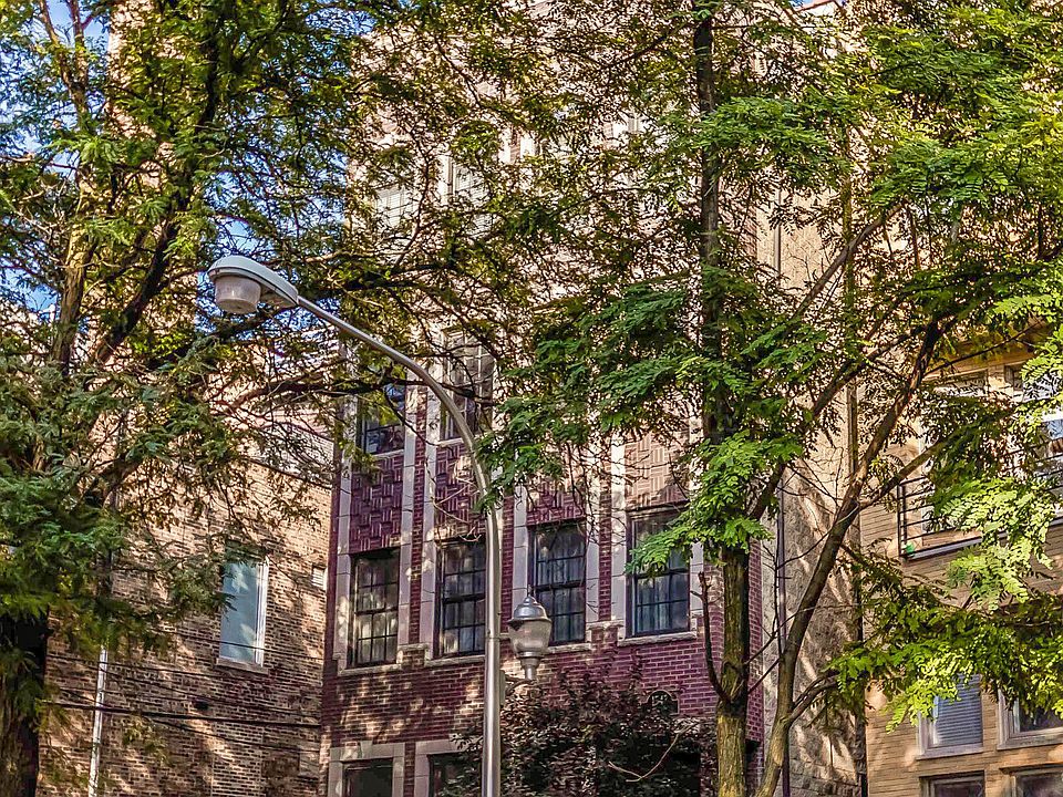 1st image of 1543 N Hudson Ave APT 2A