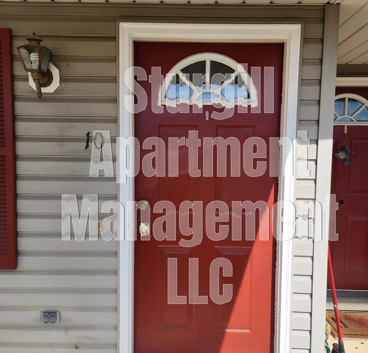 2 bed, 1.5 bath, 1188 sqft, $900 — Photo 1