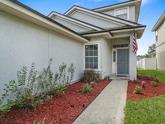 2nd image of 3812 Pebble Brooke Cir