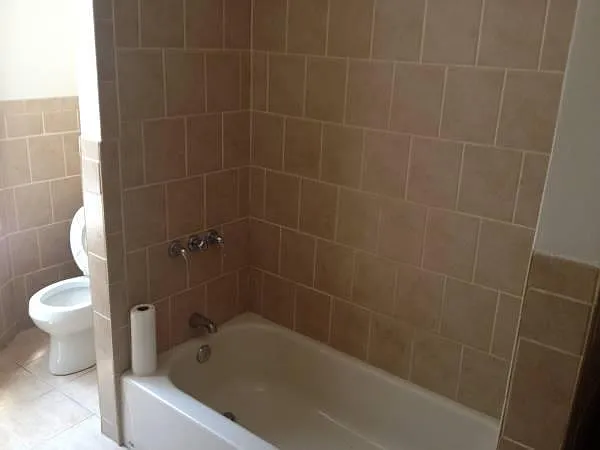 1404 Madison Ave #3 — Photo 16