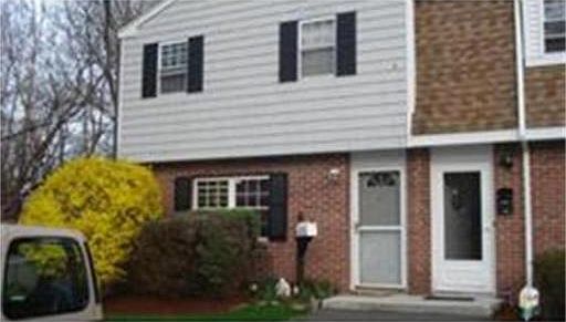 1st image of 17 Orchard Ave #M