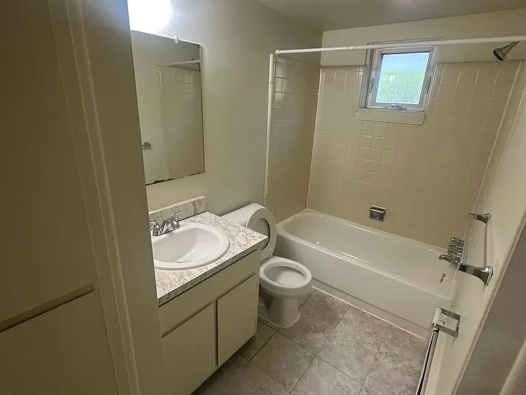 1820 Goddard Rd — Photo 6