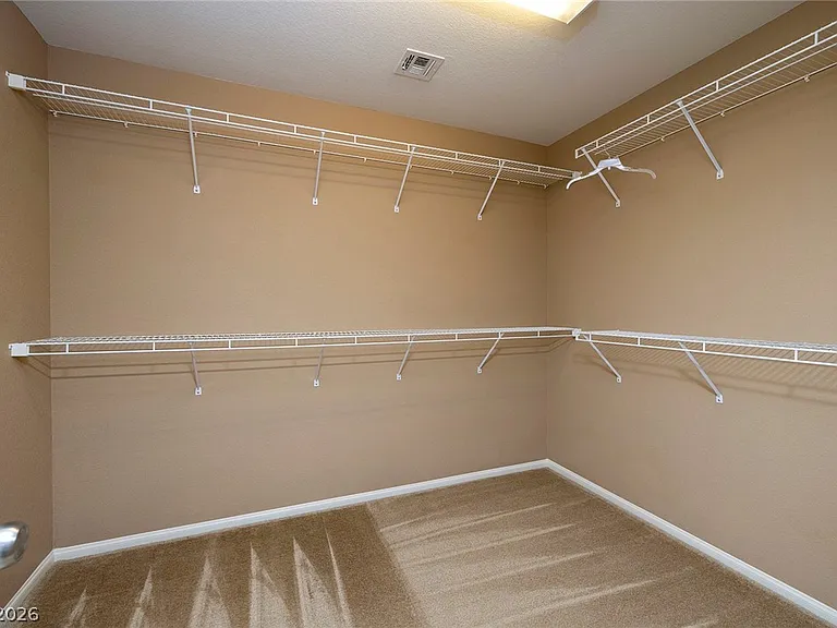 10683 Country Knoll Way — Photo 22