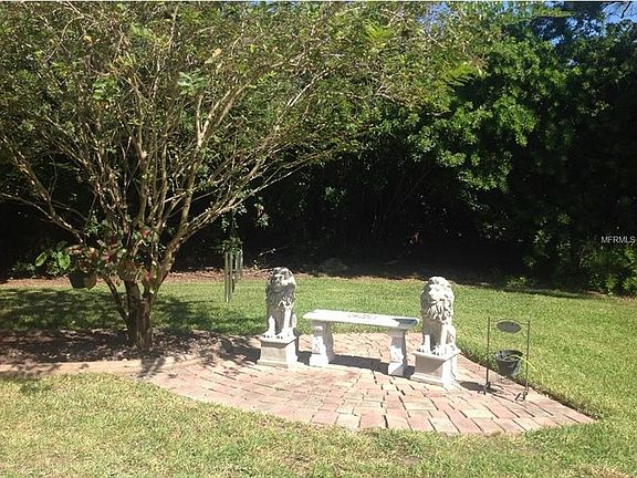 3rd image of 226 Jennifer Dr