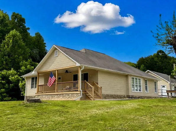 2397 Lower Rinehart Rd, Dandridge, TN 37725