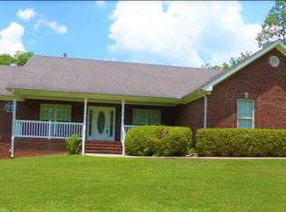 4532 Shades Creek Dr, Bessemer, AL 35022