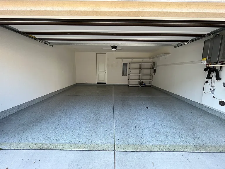 54 Harmony Dr — Photo 40