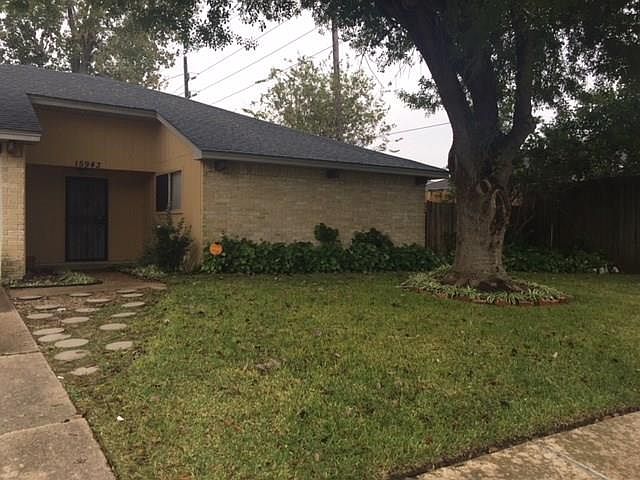 1st image of 15943 Wingdale Dr