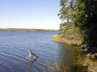 1 Rocky Rd, Gouldsboro, ME 04607