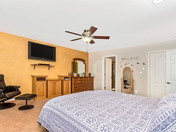 3rd image of 18013 Cavalier Ct