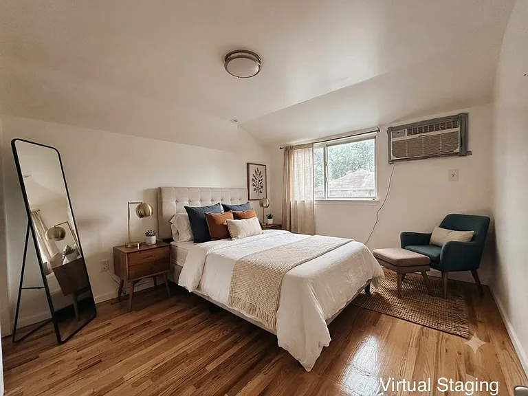 13742 Geranium Ave #2 — Photo 1
