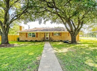 700 N Trinity St, Whitney, TX 76692