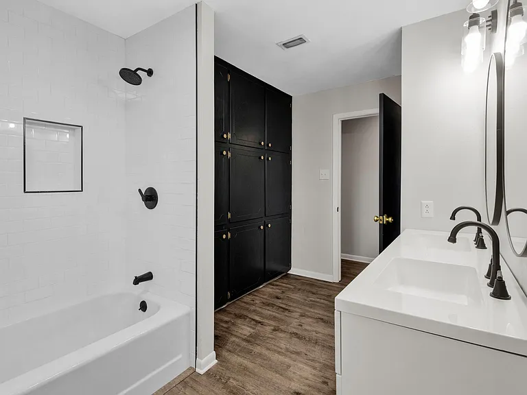 413 Dawn St — Photo 18