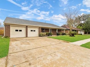 5106 Creekview Dr, La Porte, TX 77571