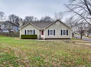 1449 NW Yankee Dr, Blue Springs, MO 64015