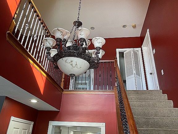 5th image of 2109 Ironwood Dr