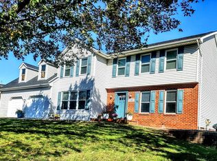 645 W 1st St, Boiling Springs, PA 17007