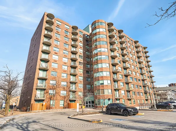 1440 Heron Rd #901, Ottawa, ON K1V 0X2