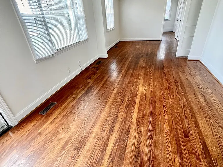 1123 Gibson Dr — Photo 6