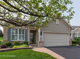 2809 Cascade Falls Cir, Elgin, IL 60124