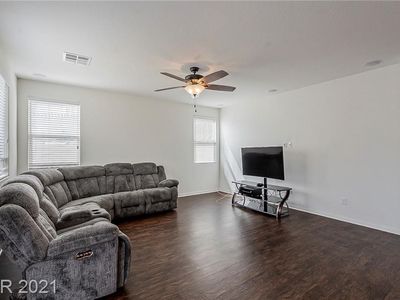 5212 Mountain Garland Ln, North Las Vegas, NV, 89081
