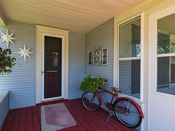 3rd image of 203 E Eliza St