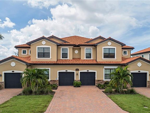 4th image of 11321 Monte Carlo Blvd Unit 201