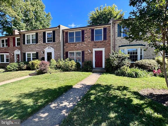 2nd image of 271 Gundry Dr