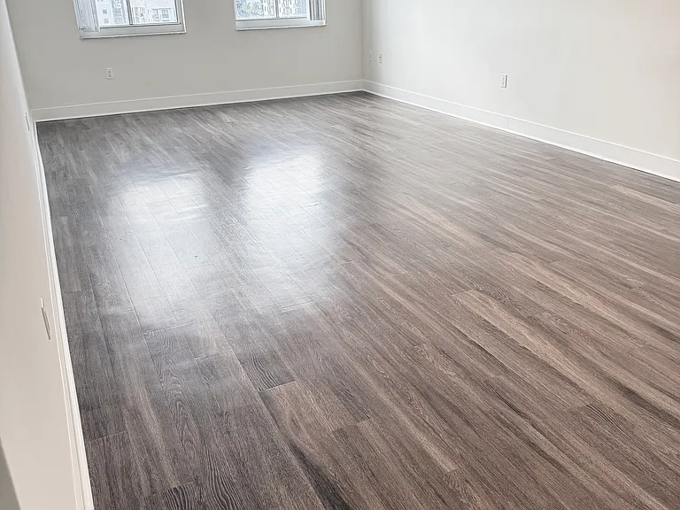 Living/Dining Area