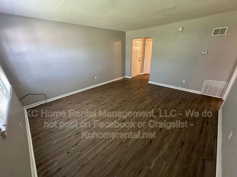 13428 Spring St #7 — Photo 8