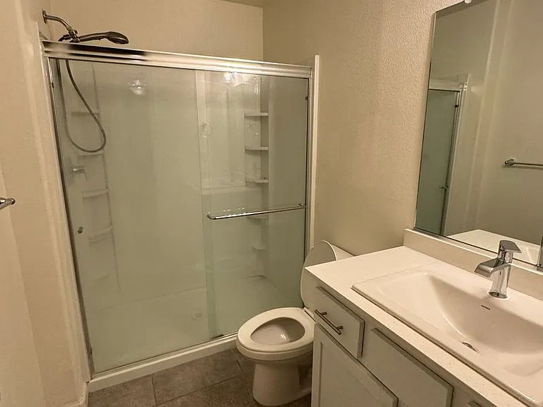 1809 Columbia Dr — Photo 12