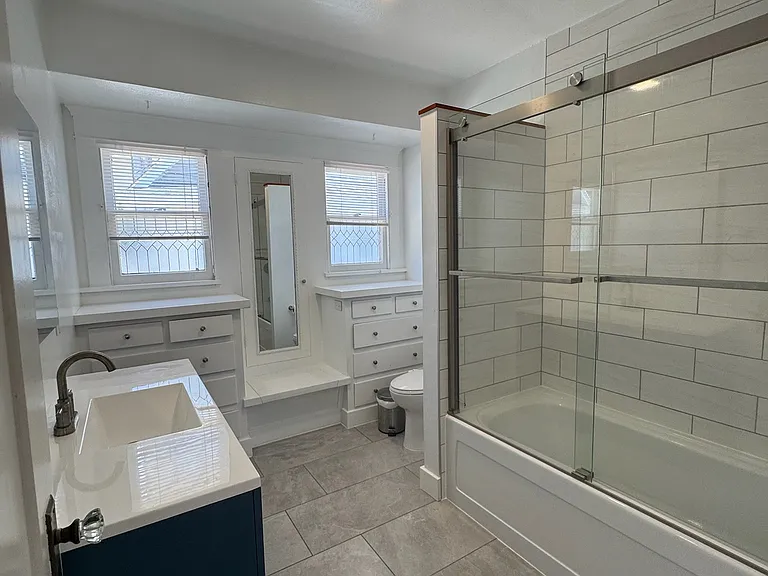 315 Newport Ave — Photo 19