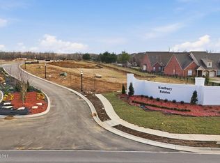 35 Littlecote Ln, Louisville, KY 40245