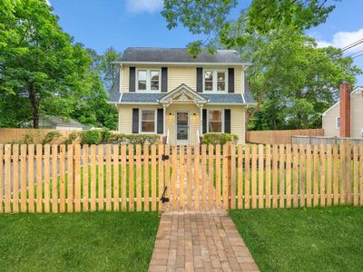 16 Garfield Place, East Northport, NY, 11731