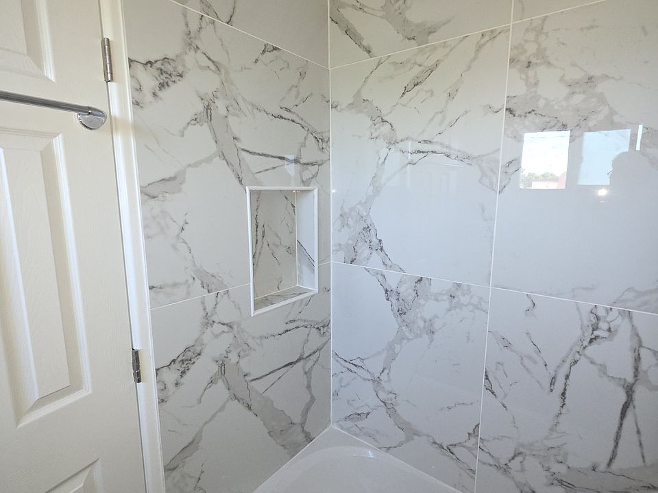 2nd image of 1837 W Sumac Ln #5