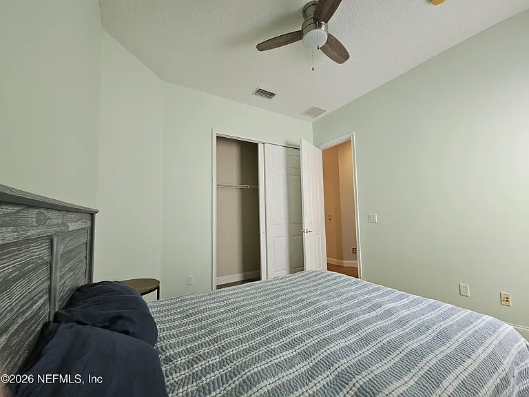 169 W Village Dr — Photo 27