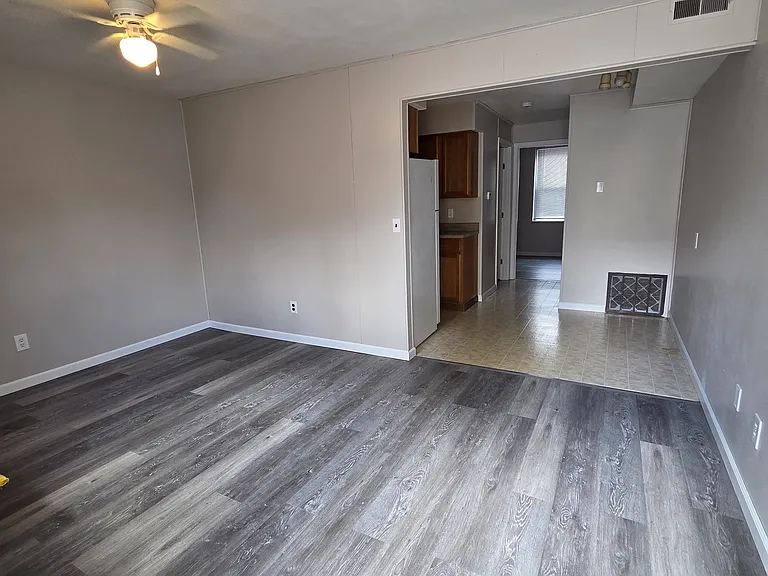 311 Front St #2 — Photo 5