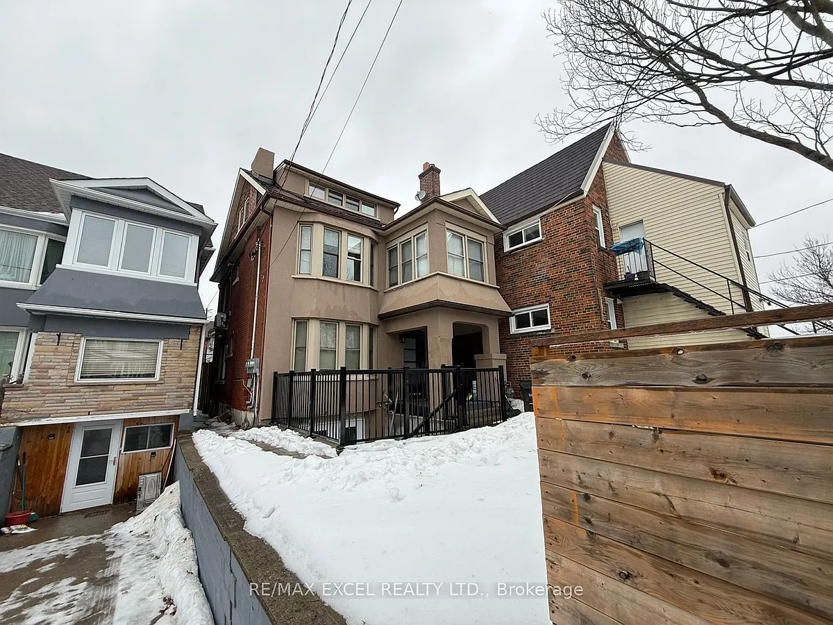 Building Photo - 46 Bartonville Ave W #BASEMENT