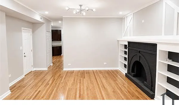 7316 S Calumet Ave — Photo 4