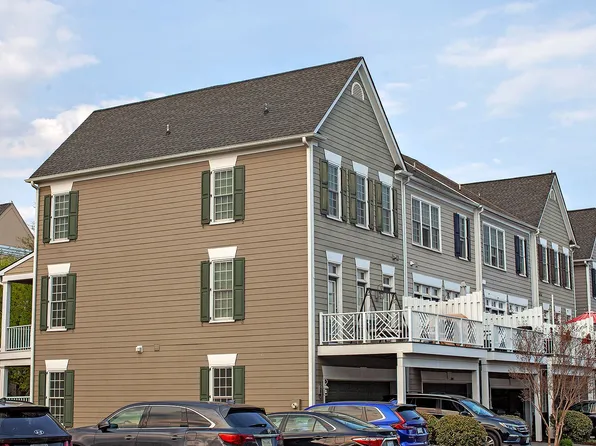 5367 Golf Dr, Crozet, VA 22932