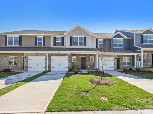 5118 Tommy Ln #802, Stanley, NC 28164