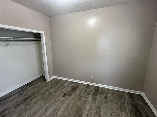 504 W Navarre St — Photo 6