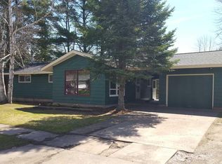 622 E 3rd St, Washburn, WI 54891