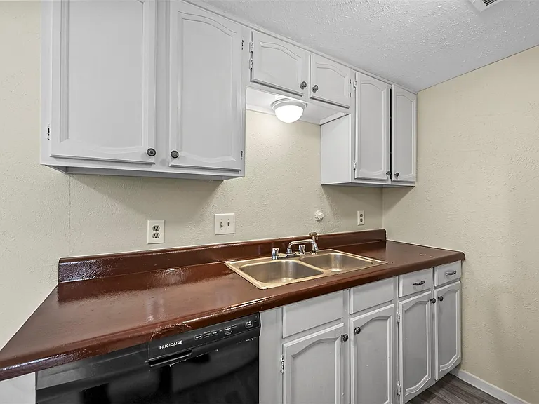 505 Morris St #5 — Photo 5