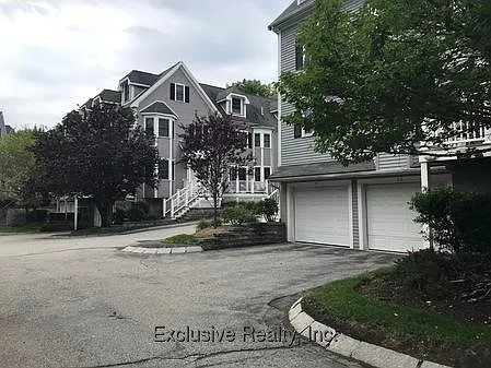 18 Westwood St — Photo 16