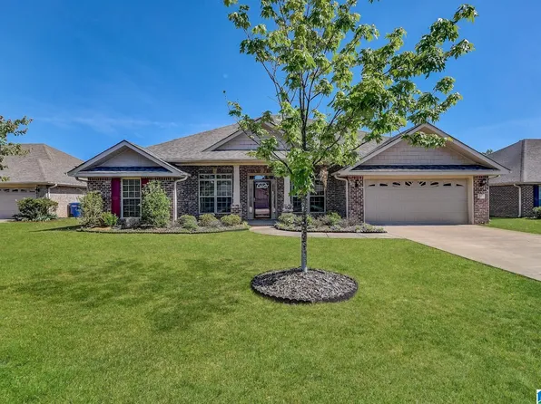 313 Golden Meadows Pl, Alabaster, AL 35007