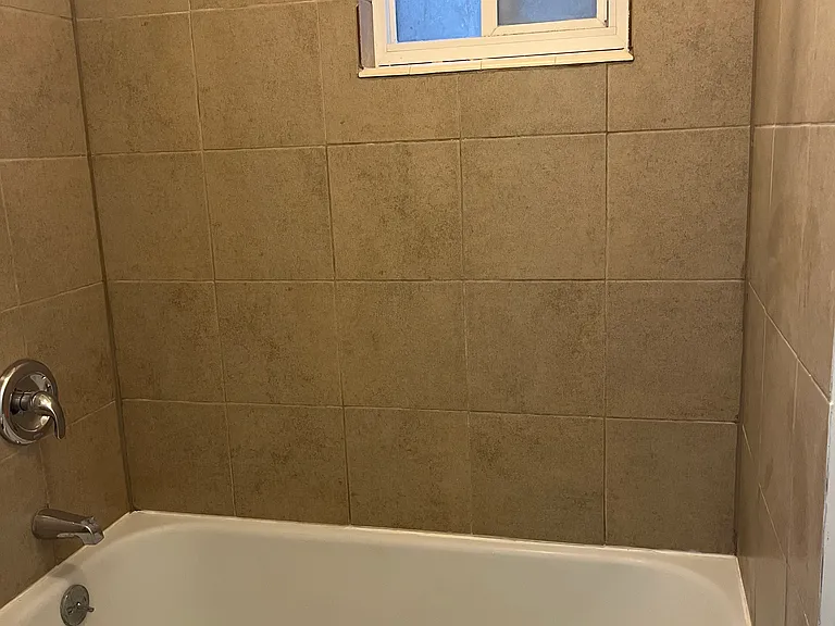 174 N Canyon Rd #1 — Photo 6