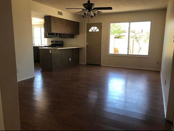 2nd image of 10040 N 34th Dr